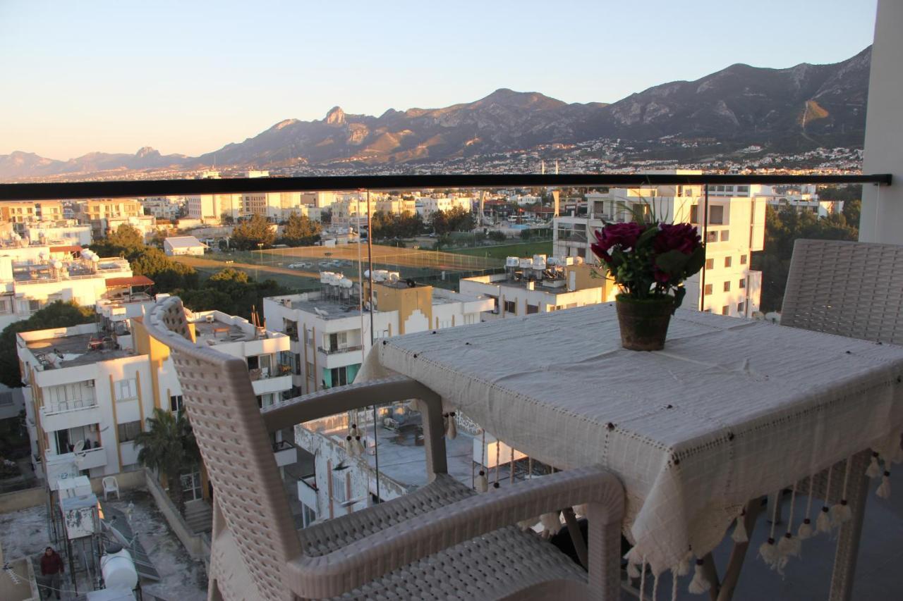 Okman Homes Кирения Экстерьер фото