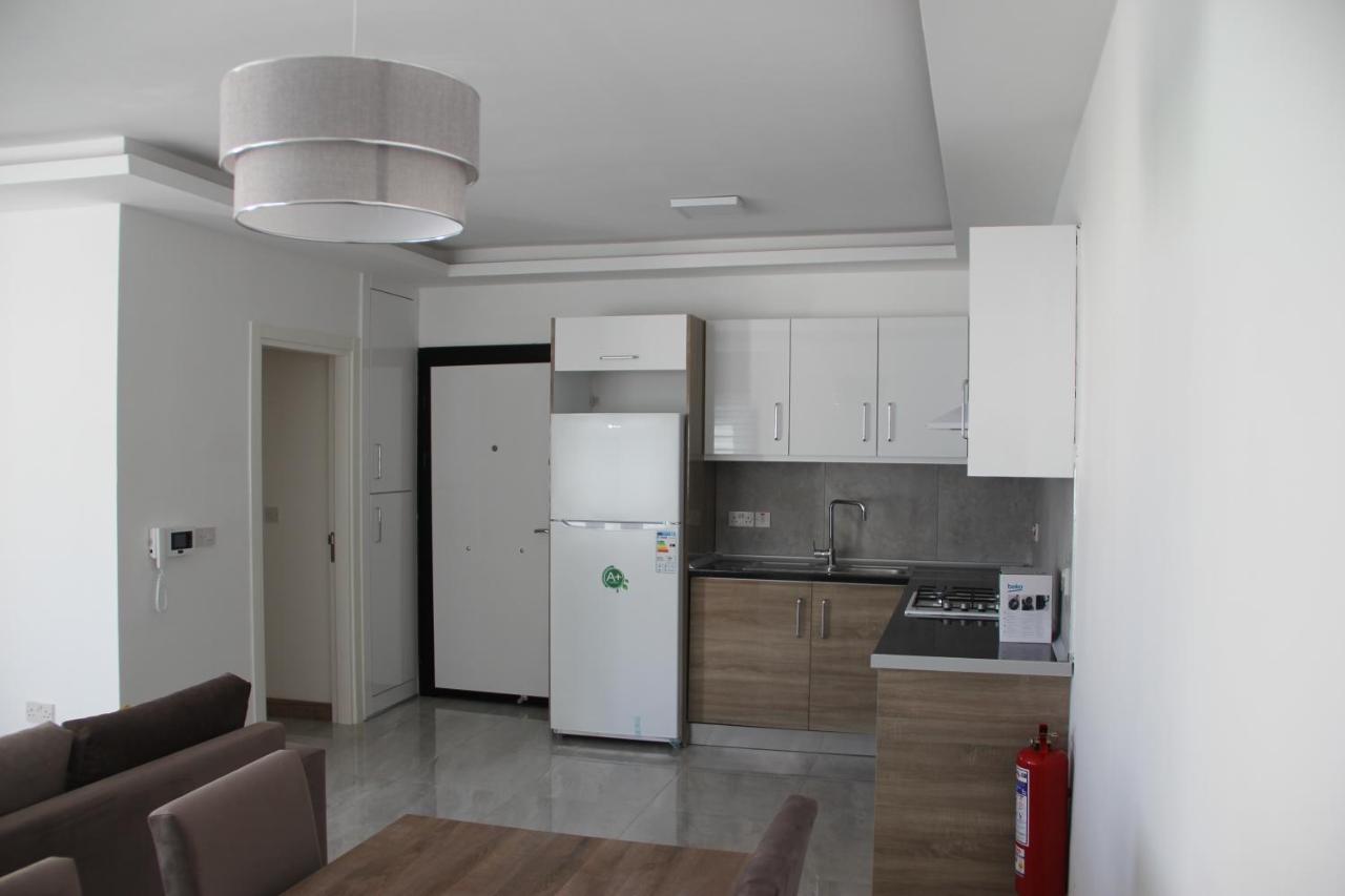 Okman Homes Кирения Экстерьер фото
