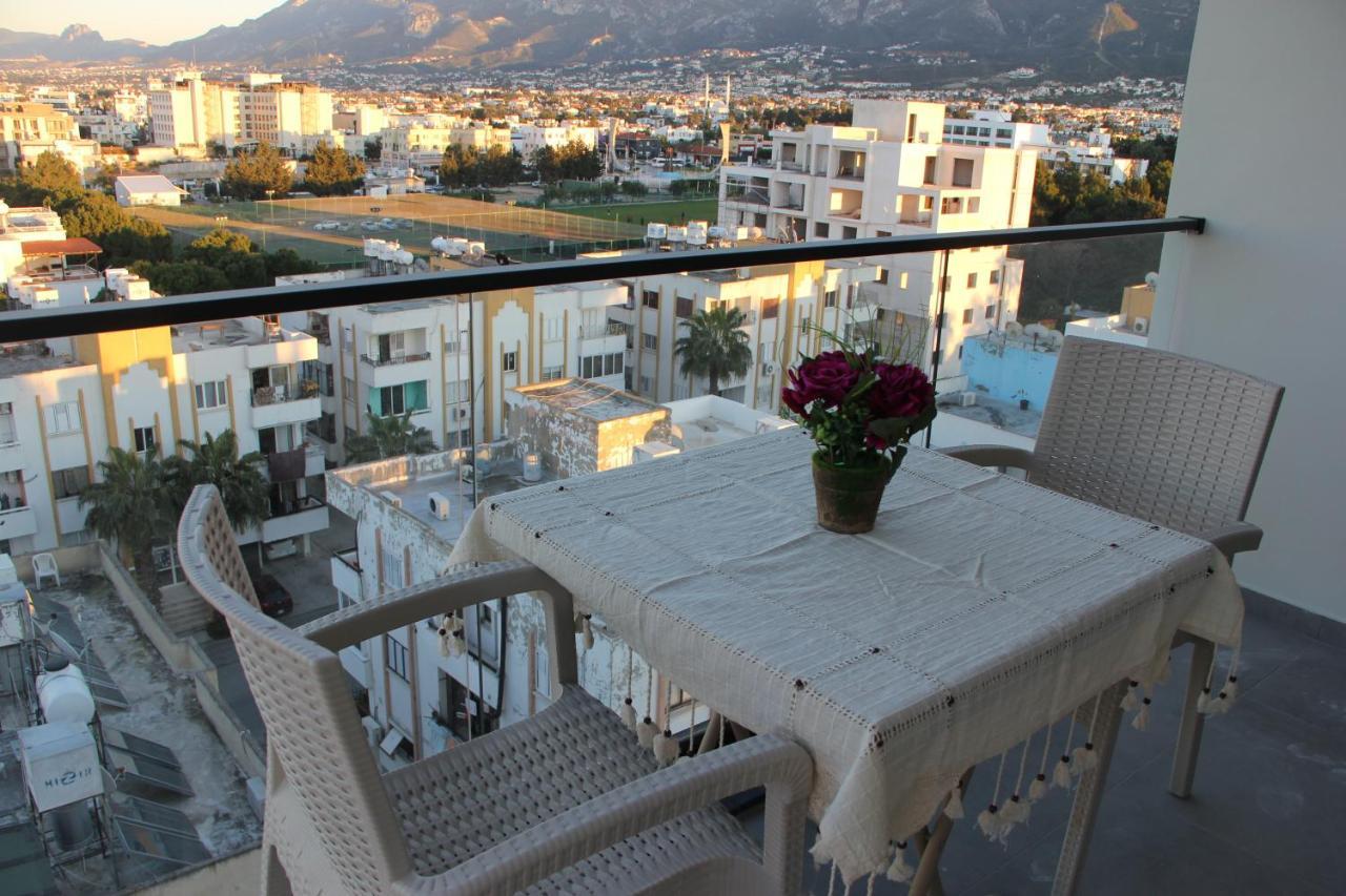 Okman Homes Кирения Экстерьер фото