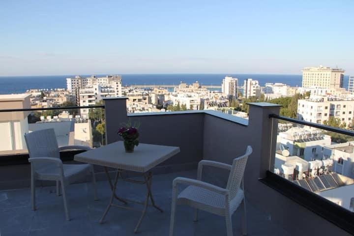 Okman Homes Кирения Экстерьер фото