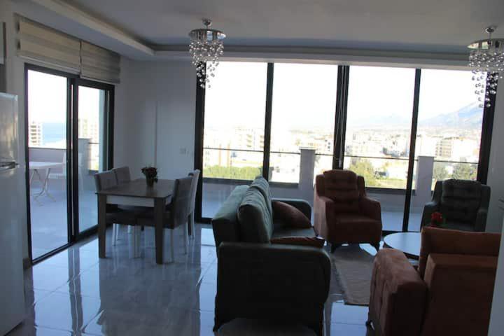 Okman Homes Кирения Экстерьер фото